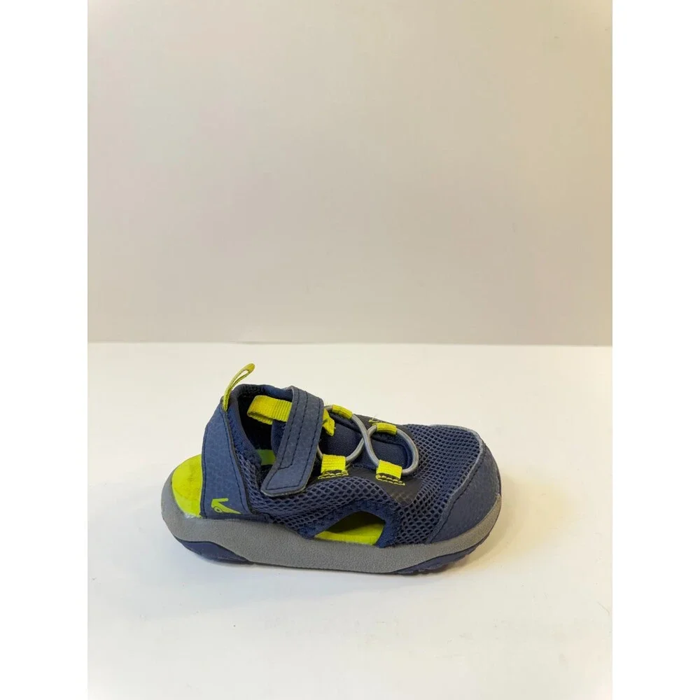 See Kai Run Aven - Water-Friendly Sandals for Little Kids - Navy, 6 Toddler